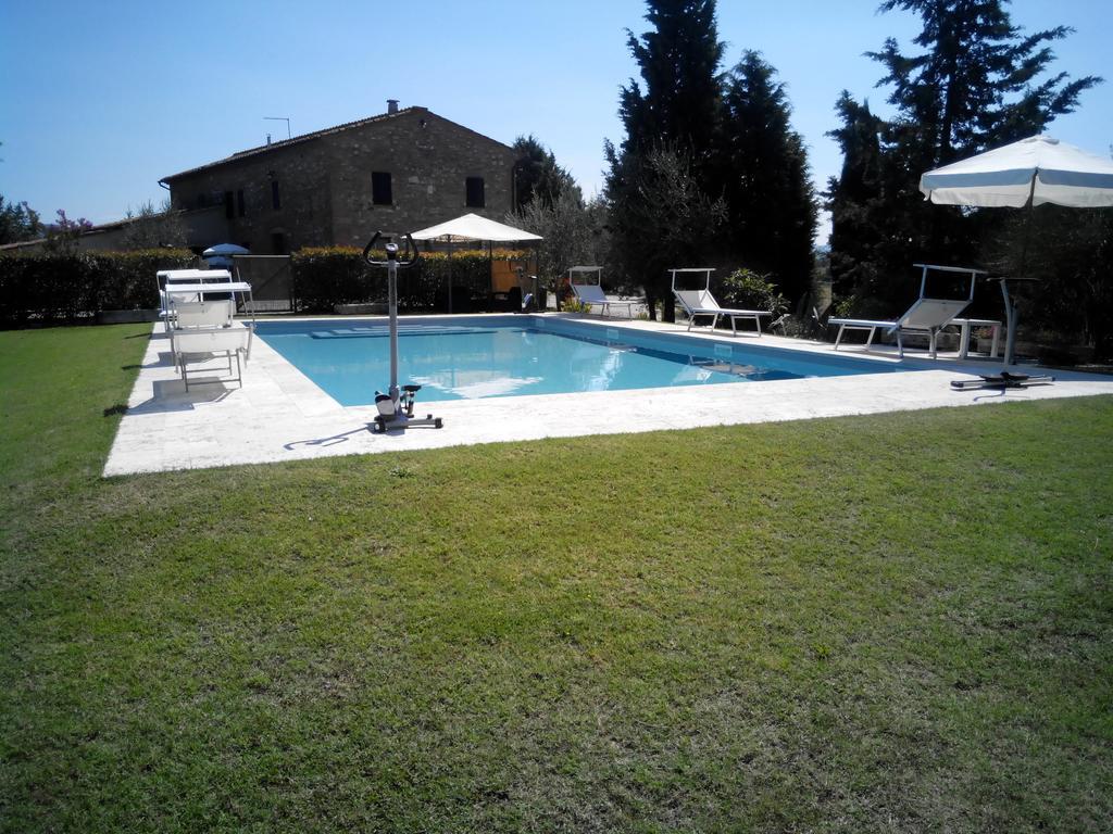 Certine Agriturismo Asciano Buitenkant foto